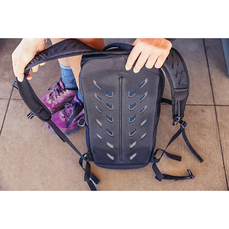 Gregory NANO 18 Backpack Optic Black