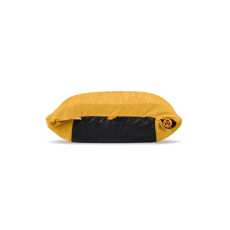 Nemo Fillo™ Backpacking Pillow Mango/Golden Oak