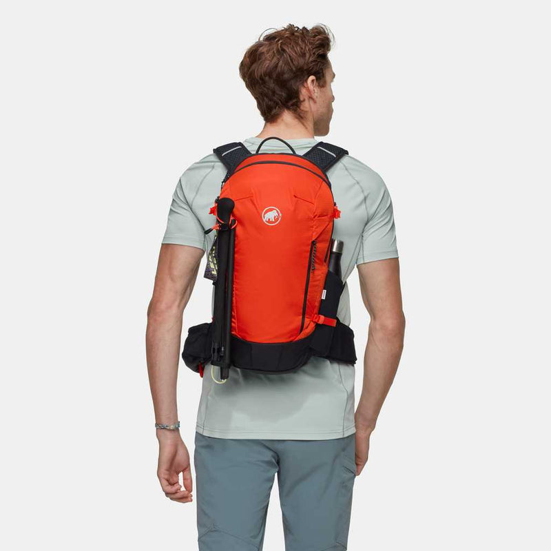 Mammut Lithium 20 輕便背包連雨套 20L Mammut Red Black