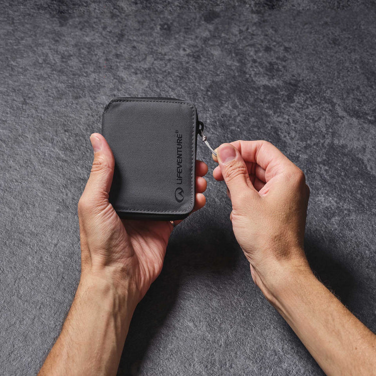 Lifeventure RFID Bi-Fold Wallet 68721 雙摺防護銀包 Grey 
