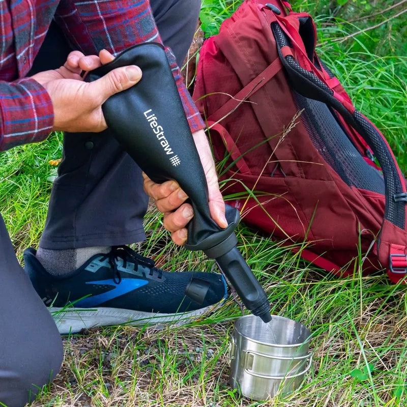 LifeStraw® Peak Series Collapsible Squeeze Bottle with Filter 頂峰軟式水瓶連濾水器