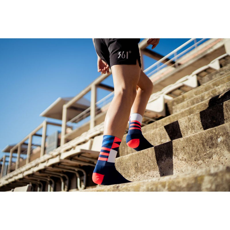 INCYLENCE Elements Ultralight High Cut Running Socks 跑步襪