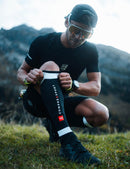 Compressport R2 3.0 Calf Sleeves 運動壓力小腿套 Black
