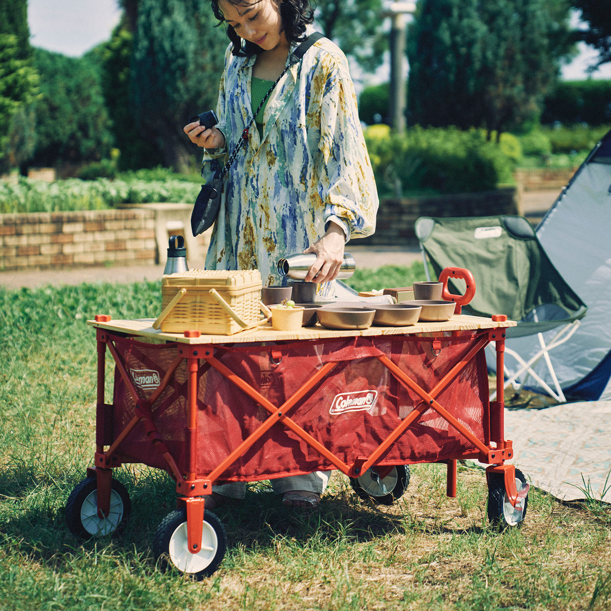 Coleman Outdoor Wagon Wood Roll Table
