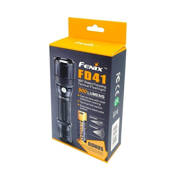 Fenix FD41 360°旋轉調焦900流明手電筒