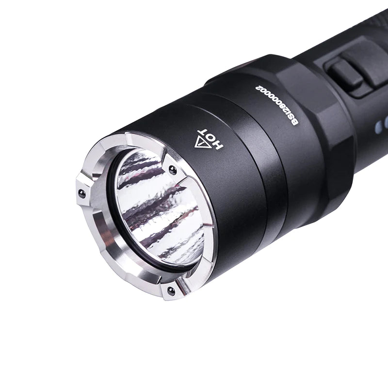P84 Duty Flashlight with Omnidirectional Signal Light 手電筒